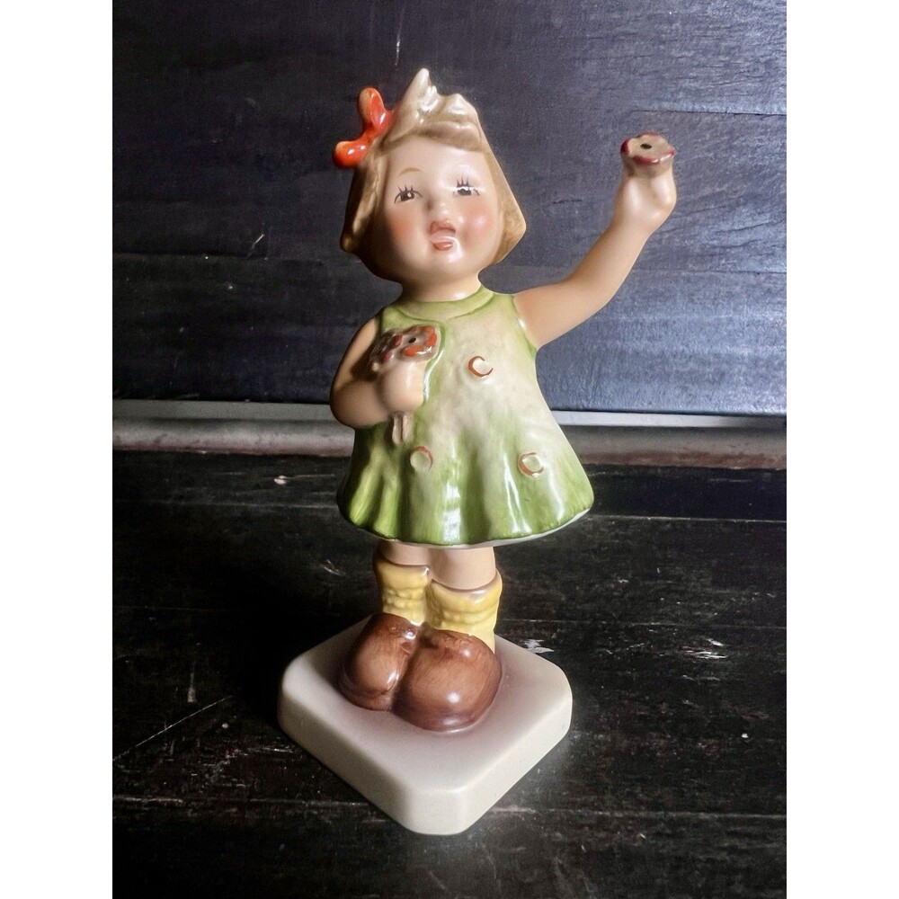 Hummel 793 “Forever Yours” #014 Vintage Porcelain Figurine